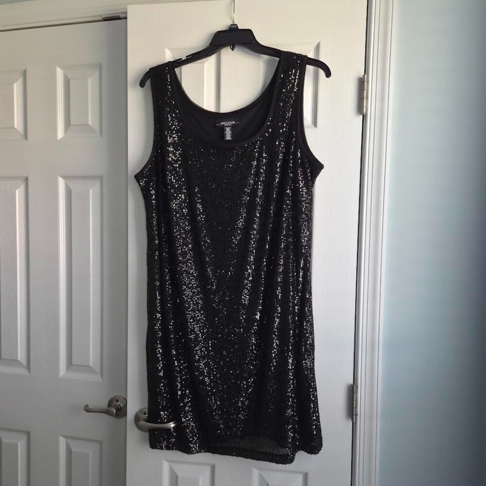 Cocktail Dress-Black W/Sequins